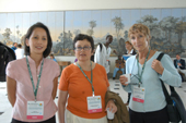 Curitiba, 20-03-2006 - Lim Li Lin, da Third World Netwark (E) , Elizabeth Bravo Velasques, do Equador e Lorna Haynes da Venezuela
Foto: Jos� Adair Gomercindo-SECS